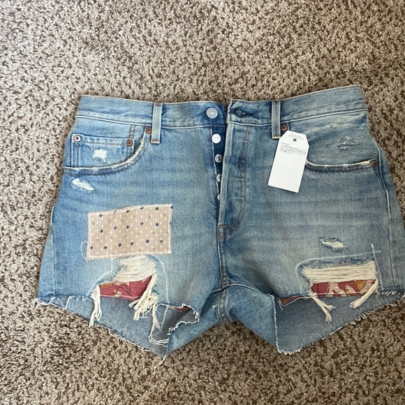 Levi shorts